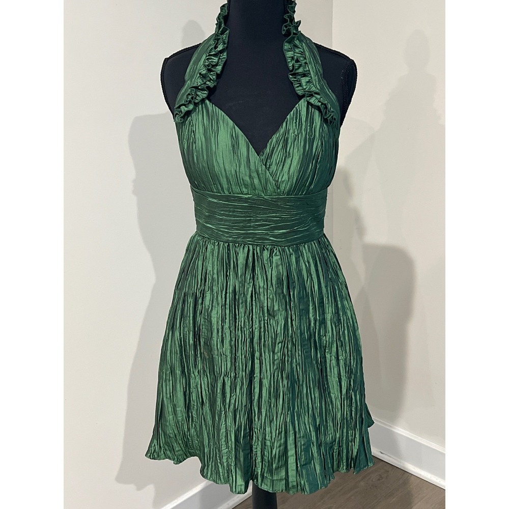 Hailey Logan Emerald Green Crinkle Halter Dress Ruffle Neck Formal 7/8 Fairycore